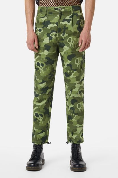 Dangerfield - Nook Of The Garden Camo Cargos - green