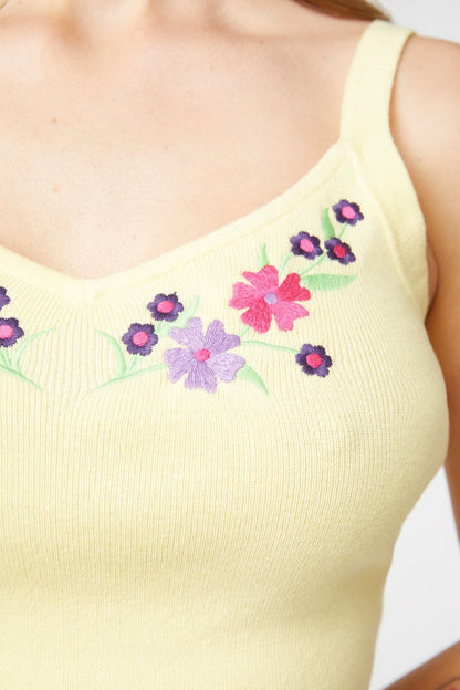 Dangerfield - Caposhi Knitted Sleeveless Top - lemon