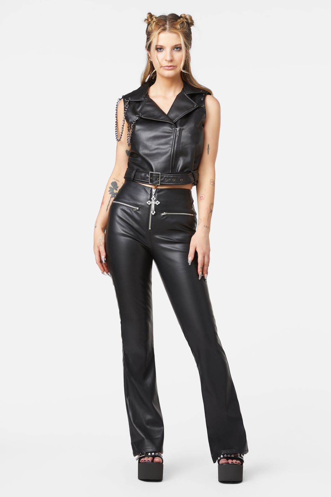Dangerfield - Punk Eyelet PU Belted Vest - black