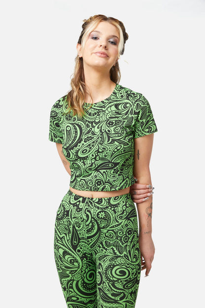 Dangerfield - Acid Paisley Jersey Crop Tee - green-black