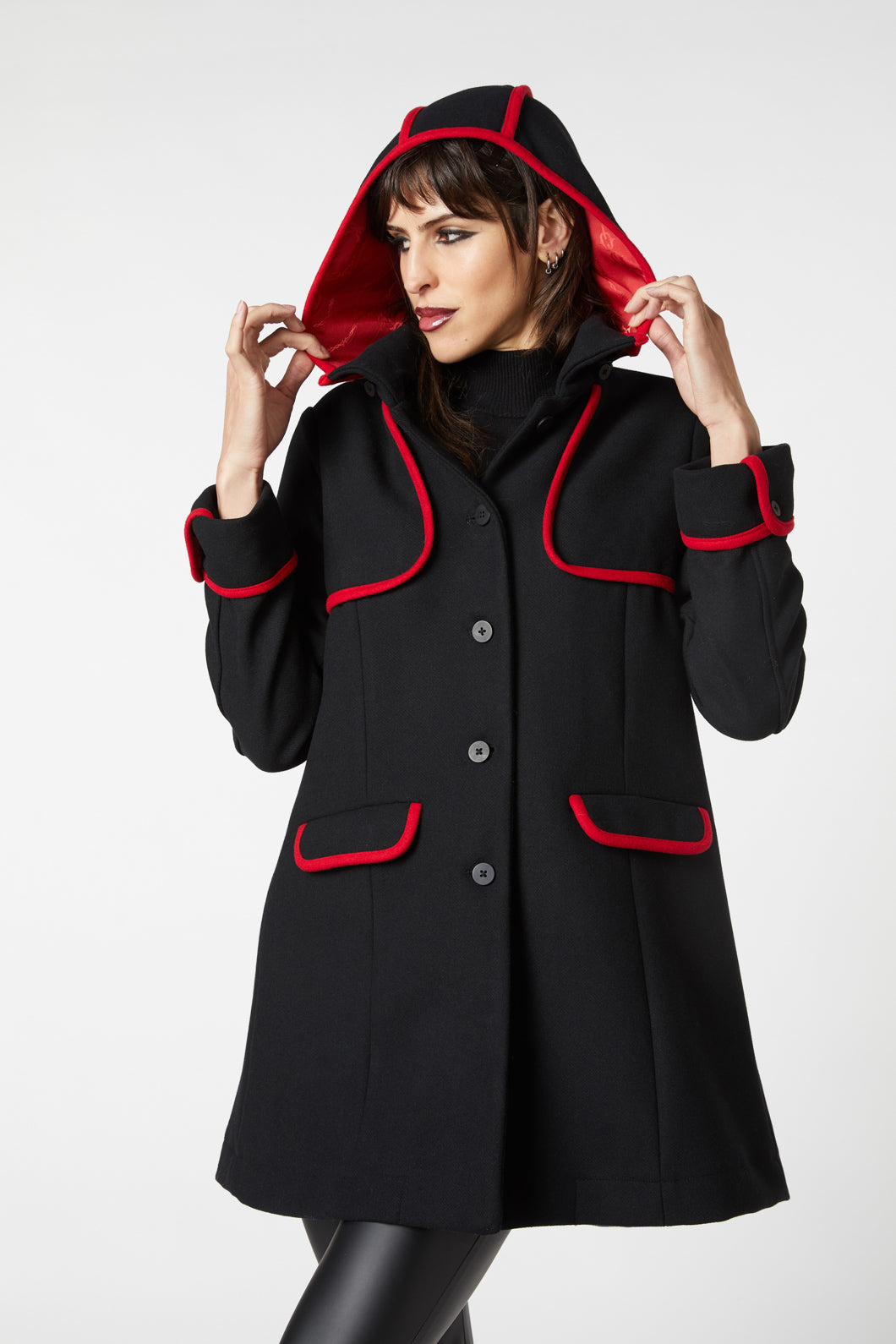 Dangerfield - Back To Yesterday Coat - black