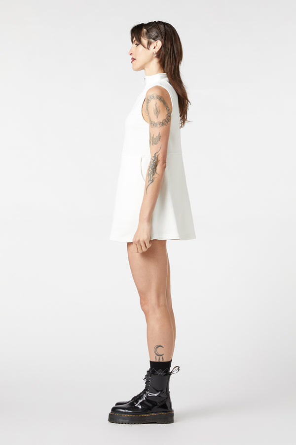 Dangerfield - On Fleece Dress - white