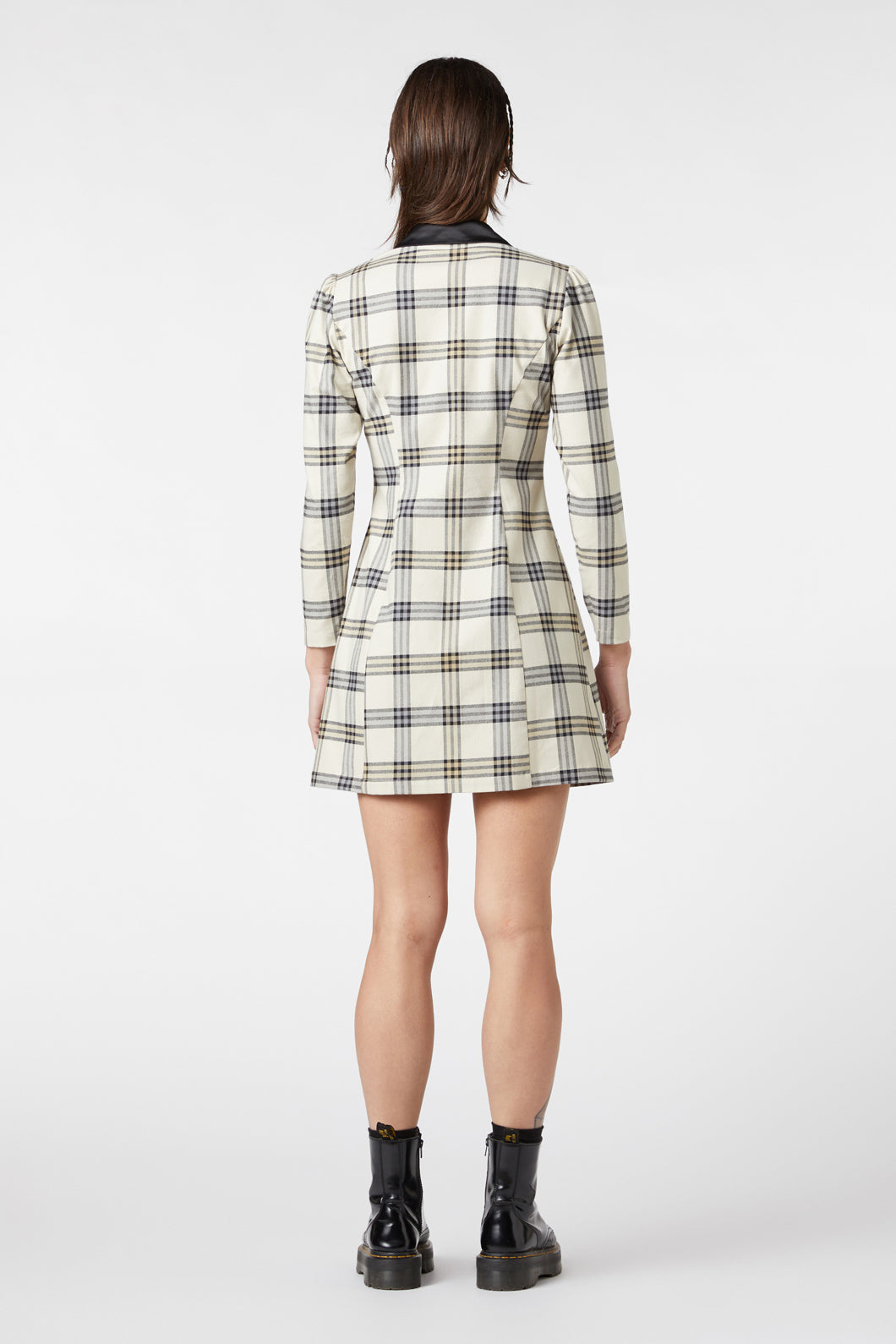 Dangerfield - Crescent Tartan Long Sleeve Dress - beige