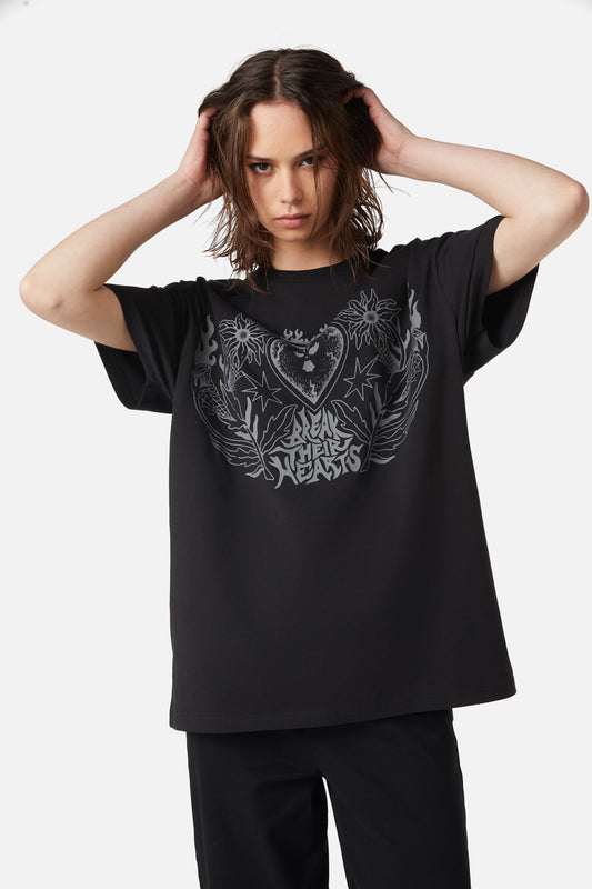 Dangerfield - Break Their Hearts Distressed Tee - black
