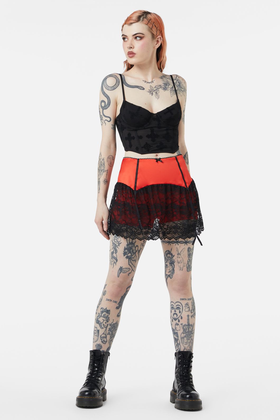 Dangerfield - Boudoir Satin Lace Skort - red