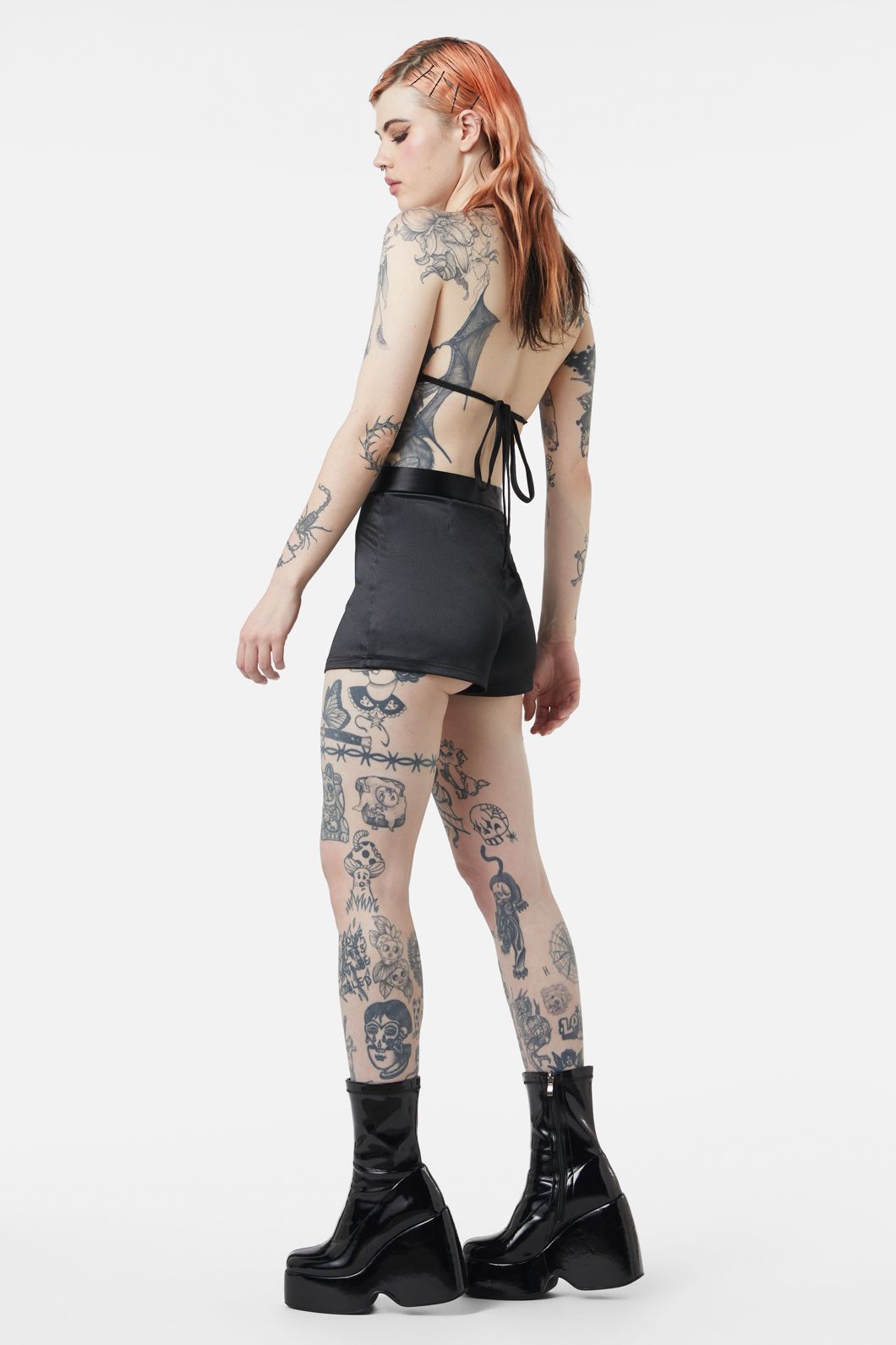 Dangerfield - Atomic Short - black