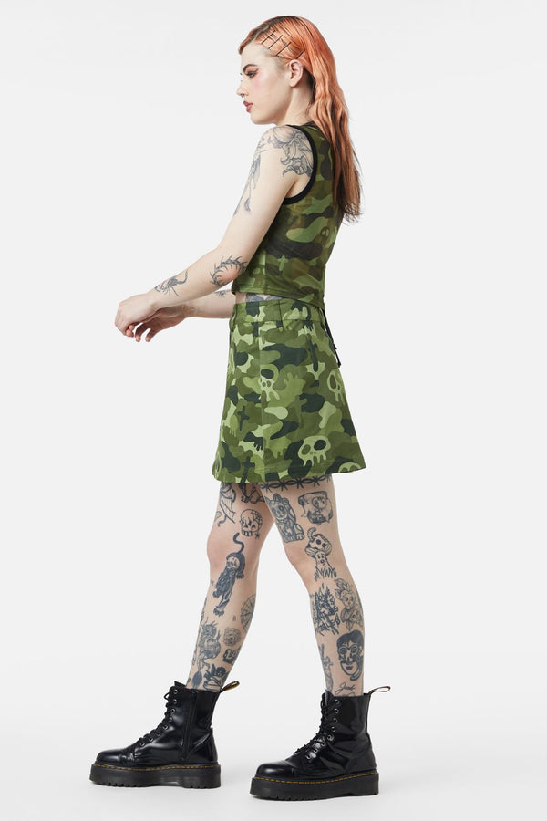 Dangerfield - Nook Of The Garden Camo Skirt - green