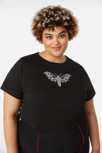 Dangerfield - Curve Diamante Butterfly Zipper Tee - black