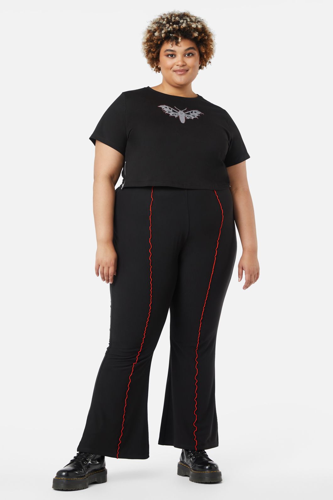 Dangerfield - Curve Diamante Butterfly Zipper Tee - black