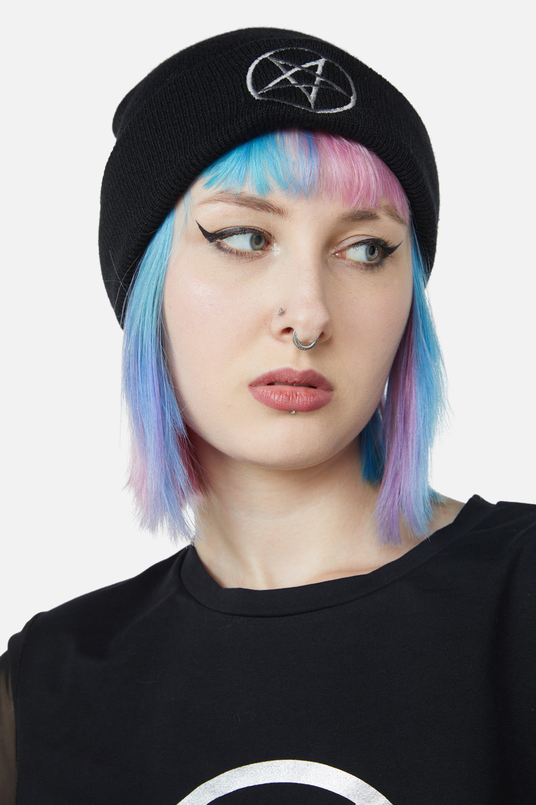 Dangerfield - Pentagram Knit Beanie - black