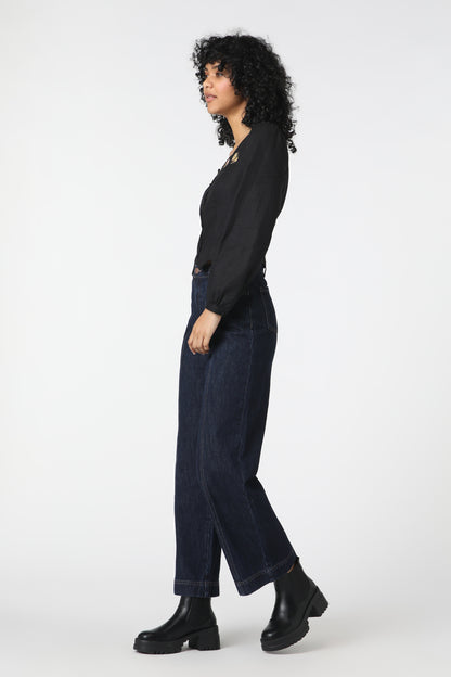 Princess Highway - Native Blooms Top - black