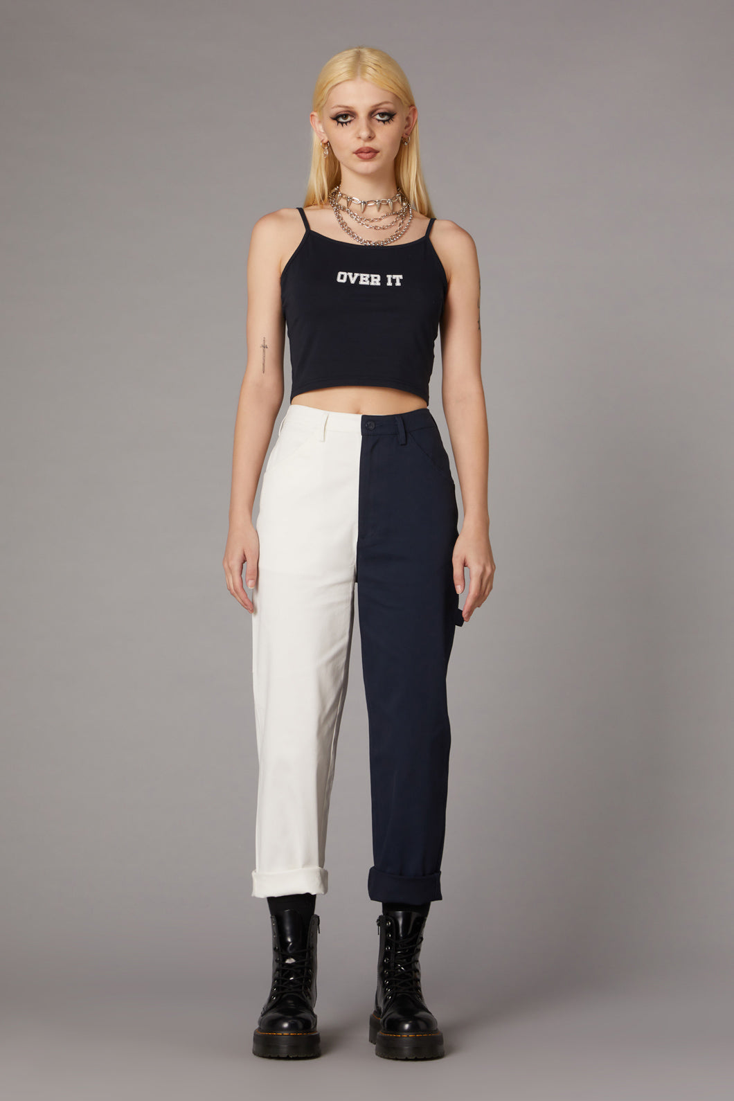 navy-white