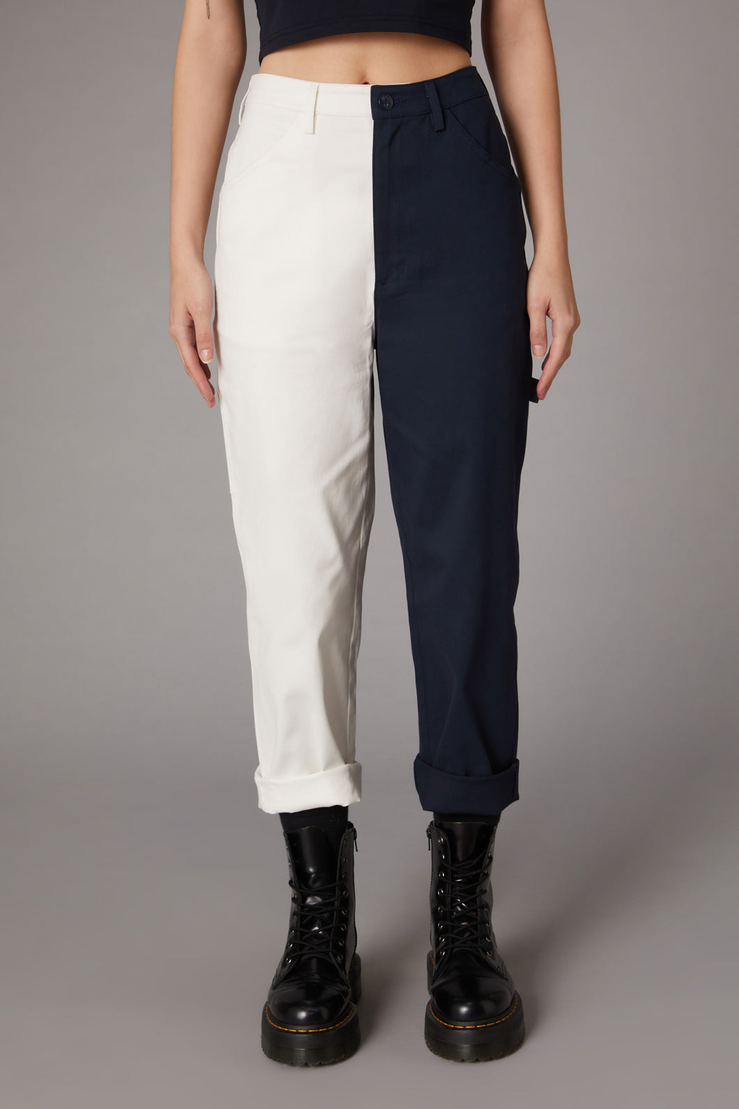 navy-white
