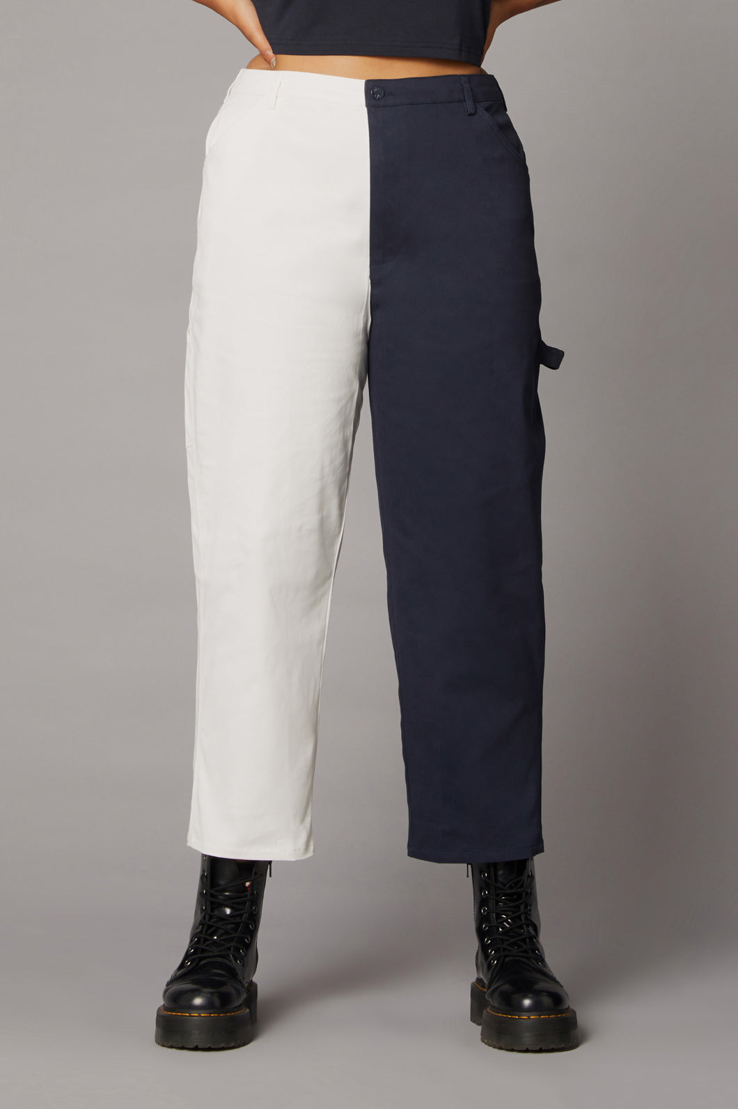 navy-white