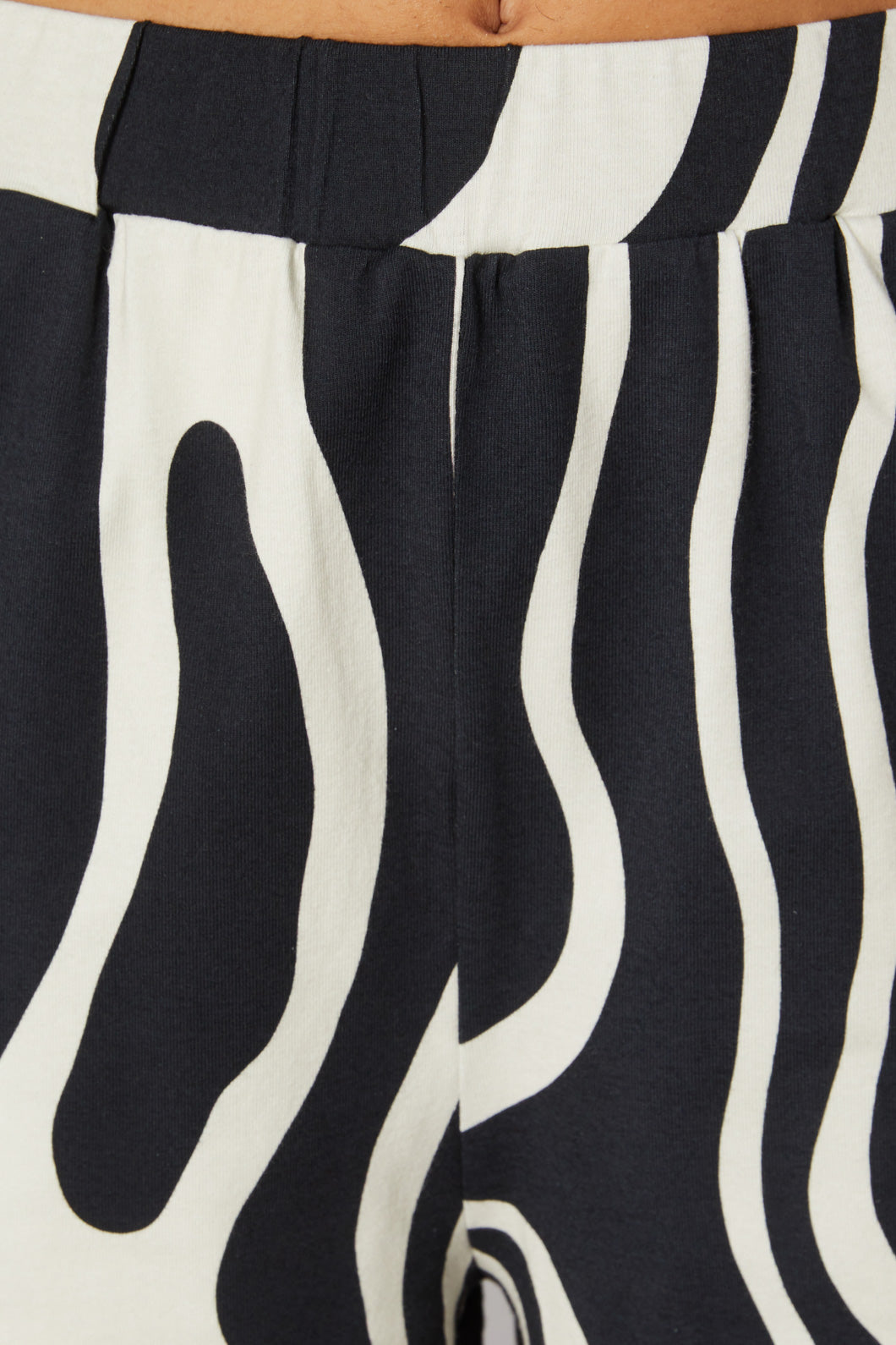 black-cream