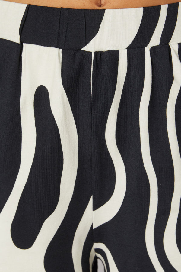 black-cream