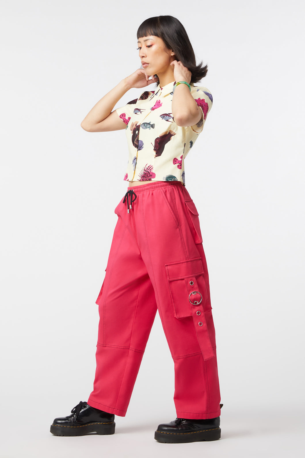 Pantalon cargo rouge discount bershka